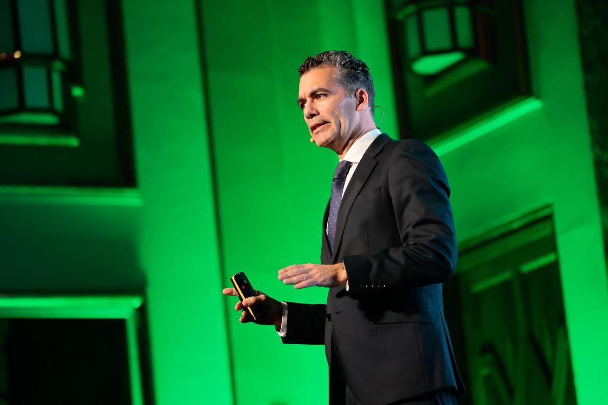 Luis Ignacio Lucas, Director General de Caja Rural de Aragón.