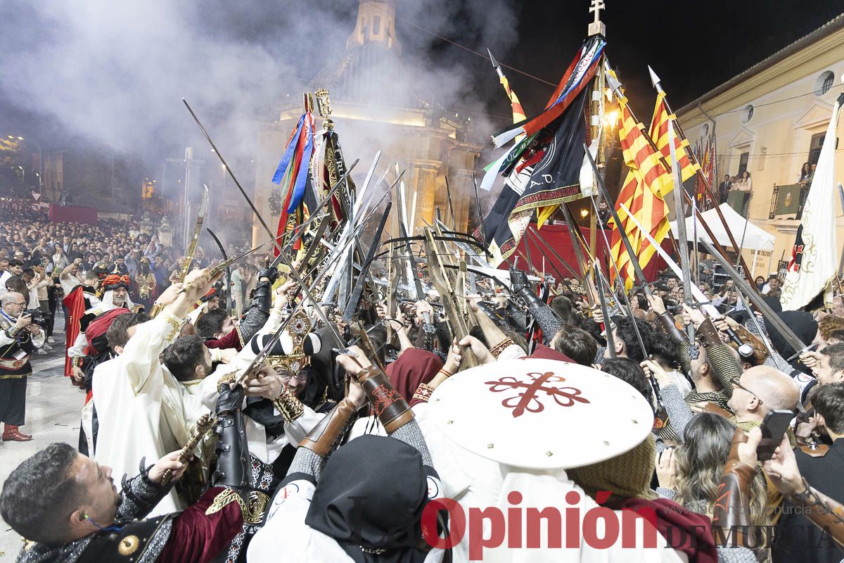 Fiestas de Caravaca | Procesión de día 3 de mayo (Procesión, parlamento y baño)