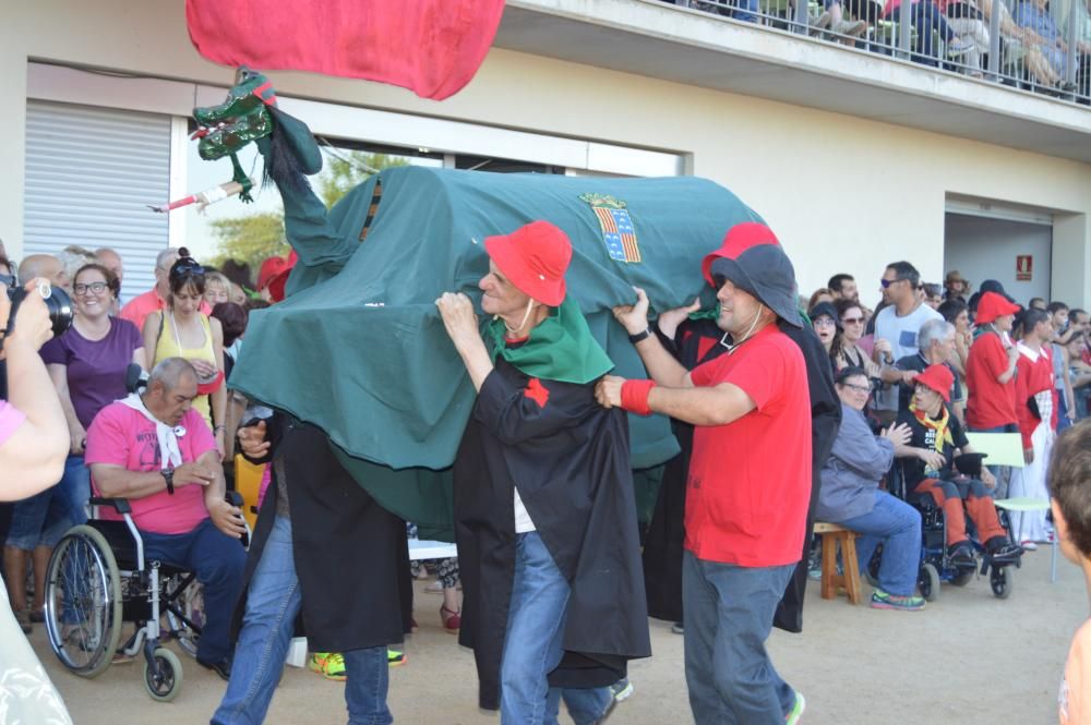 Salts de Patum a la Llar Santa Maria de Queralt