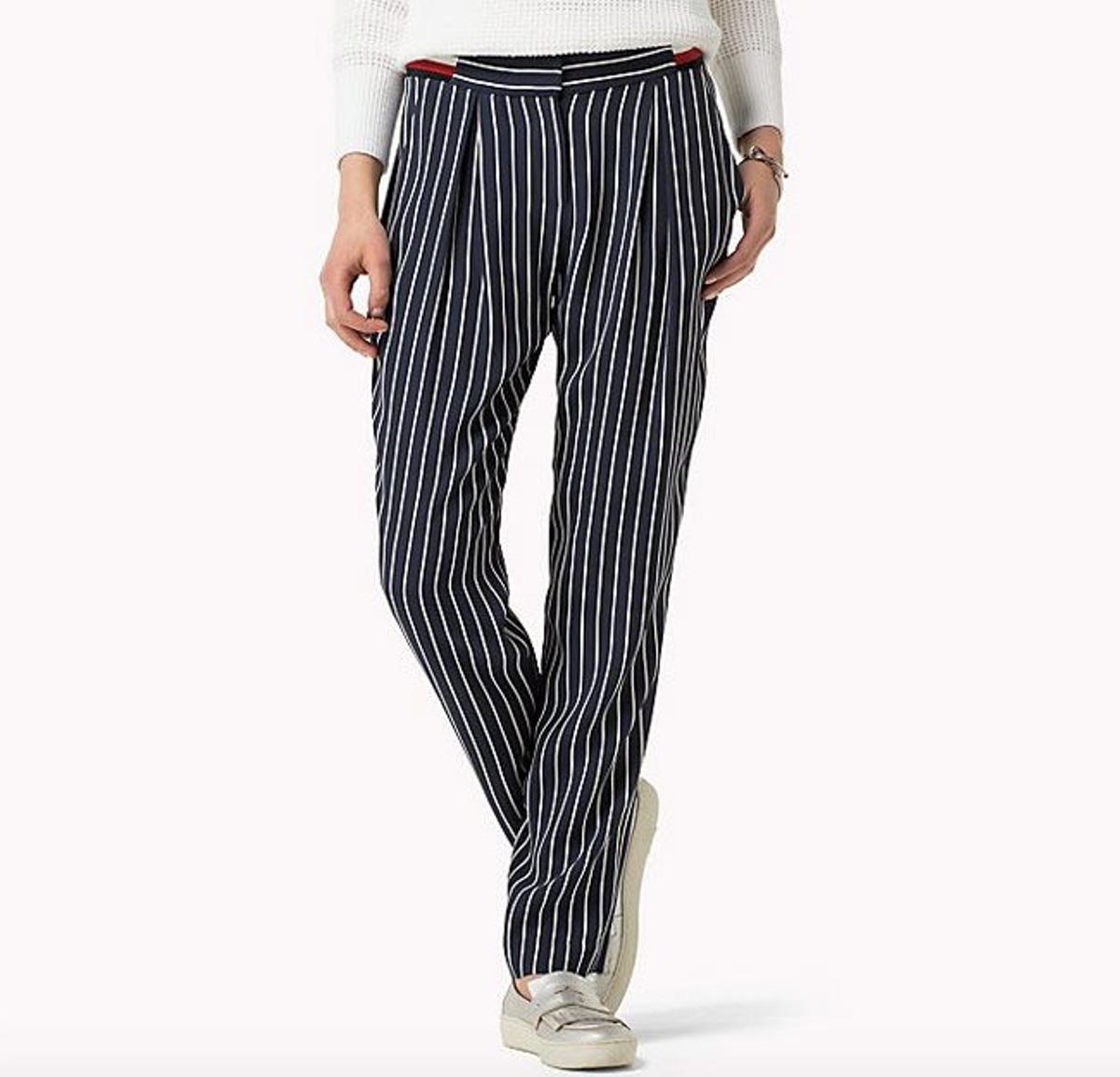 A rayas: pantalón de Tommy Hilfiger