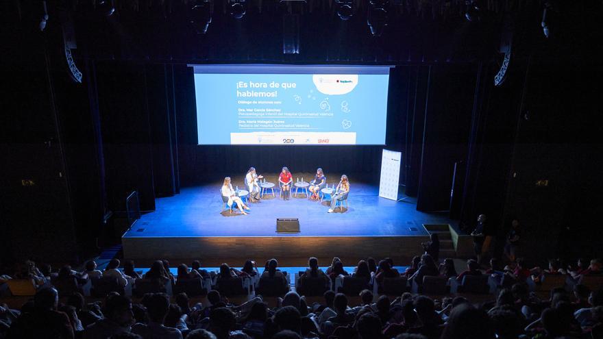 La Fundación Quirónsalud reúne en el Día Mundial de la Salud Mental a 200 adolescentes valencianos en un evento sobre el bienestar emocional