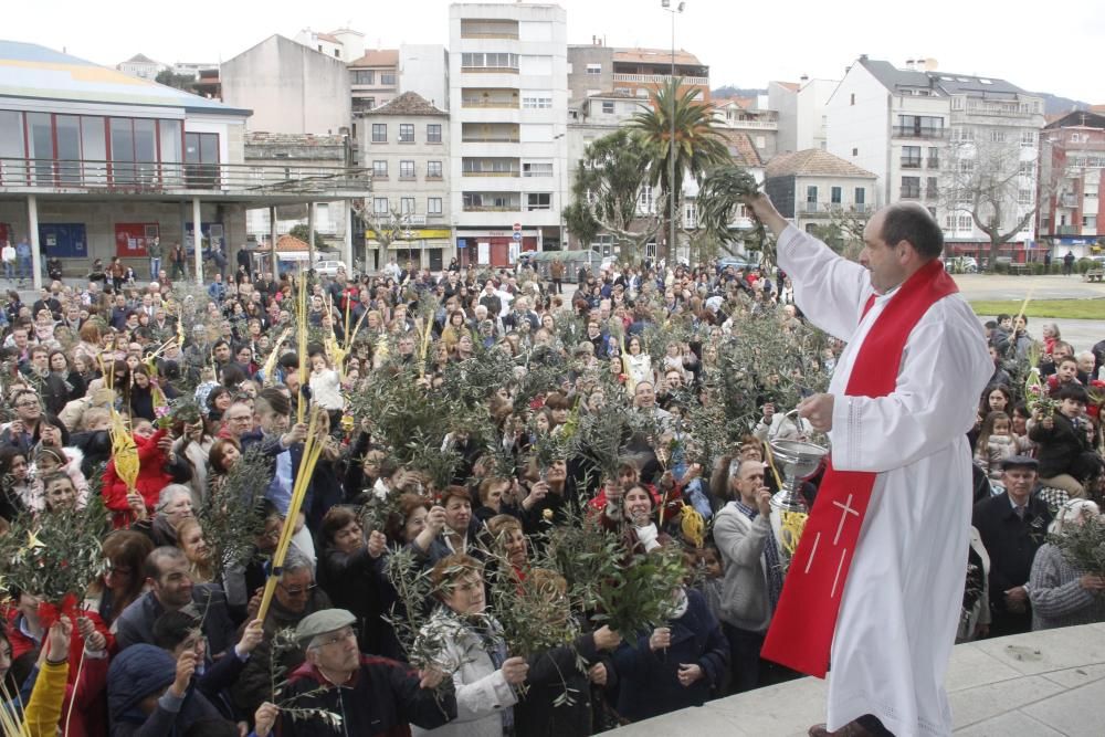 Semana Santa 2016 en Morrazo | Una mula, centro de todas las miradas en el Domingo de Ramos de Moaña