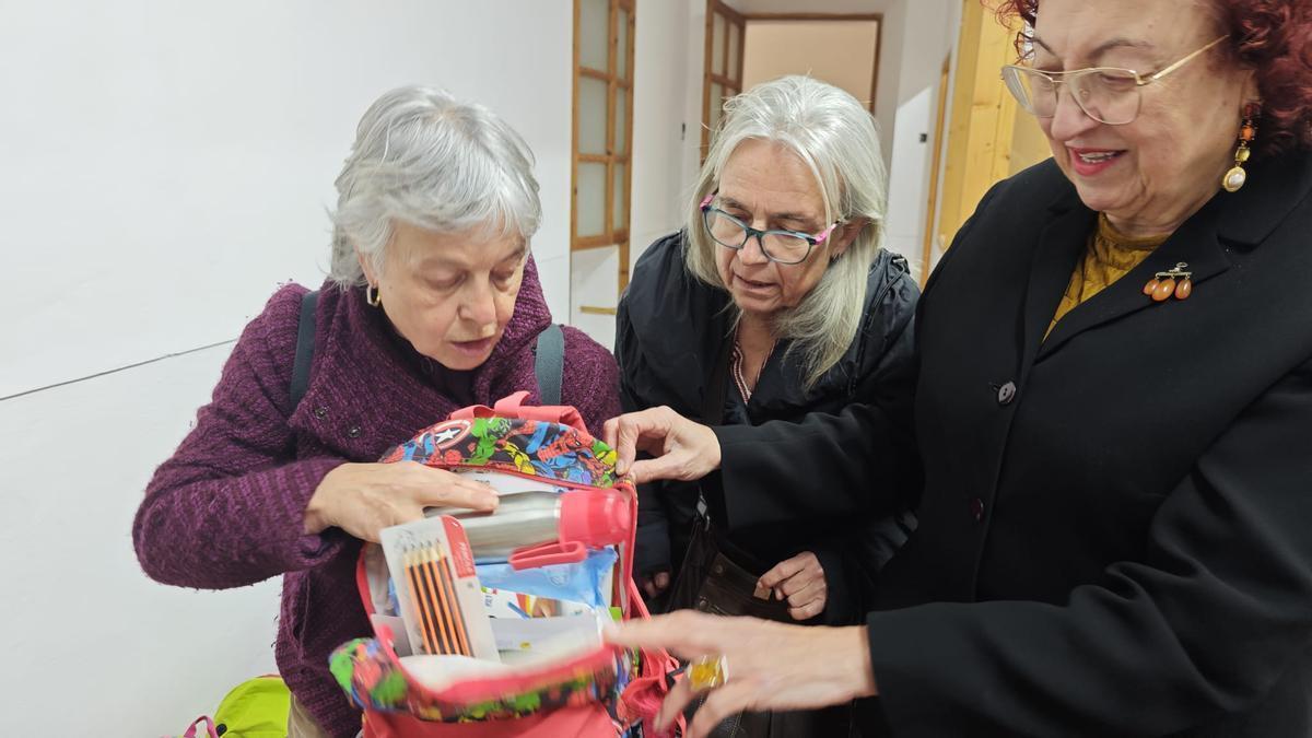 FOTOS | Las mochilas para Gaza recopiladas por Marxes de Mallorca per Palestina, en imágenes