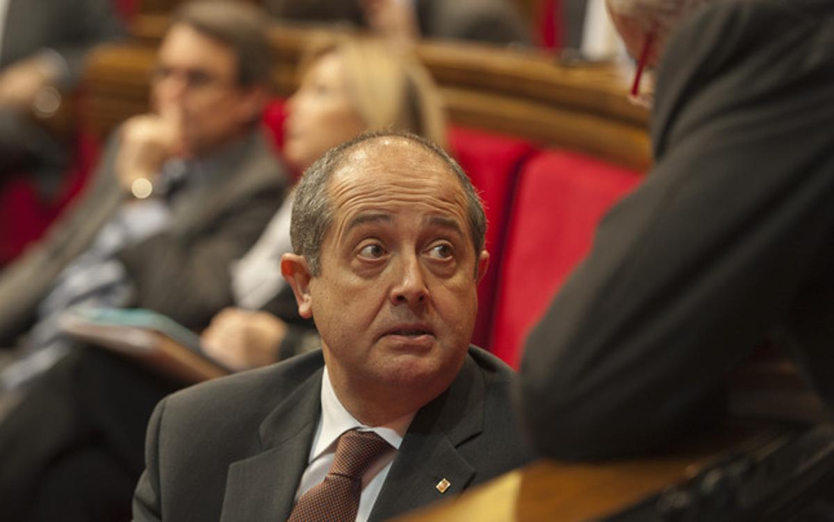El conseller de l’Interior, Felip Puig, en una imatge del ple del Parlament.