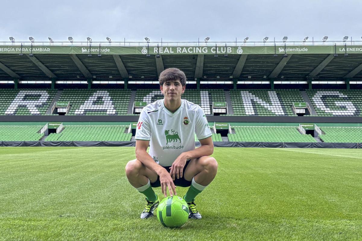 Facu González aterrizó este verano en el Racing de Santander