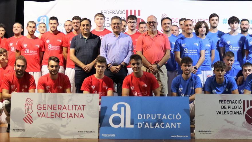 Agost va presentar les finals de la Lliga Llargues i Palma