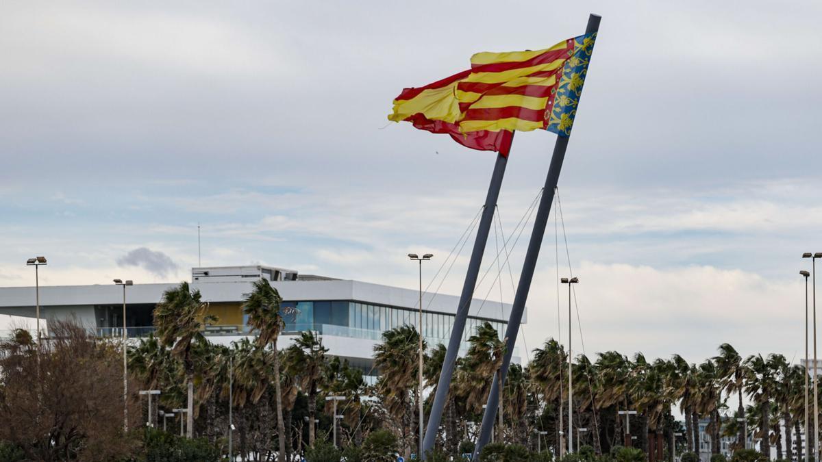 Este mes trae lluvia y viento.