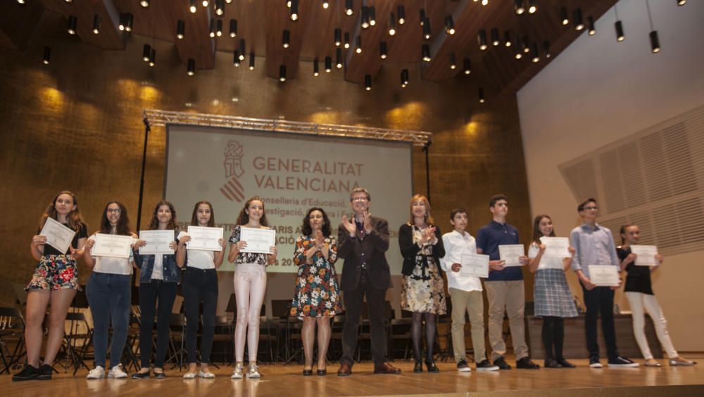 Estos son los alumnos de matrícula de honor de Primaria en la provincia de Alicante