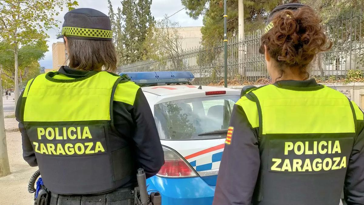 Agentes de la Policía Local de Zaragoza.