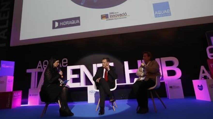 Ángel Simón, presidente de la Fundación Aquae, durante su intervención en la jornada.