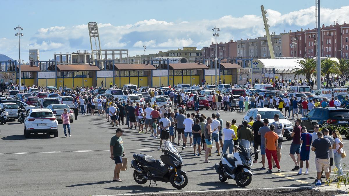 DERBI UD LAS PALMAS-CD TENERIFE: Estas son las medidas de seguridad para  evitar aglomeraciones y robos en el derbi UD Las Palmas-CD Tenerife