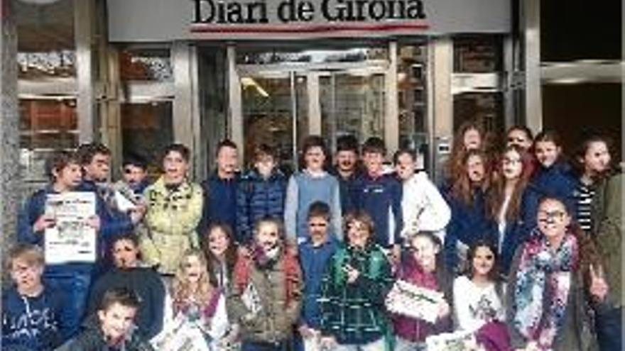 Alumnes del Vicens Vives visiten el Diari