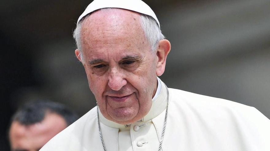 El Papa Francisco sopesa permitir el sacerdocio en hombres casados