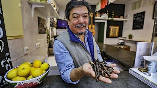 Mauricio Mengold und die Schlüssel.