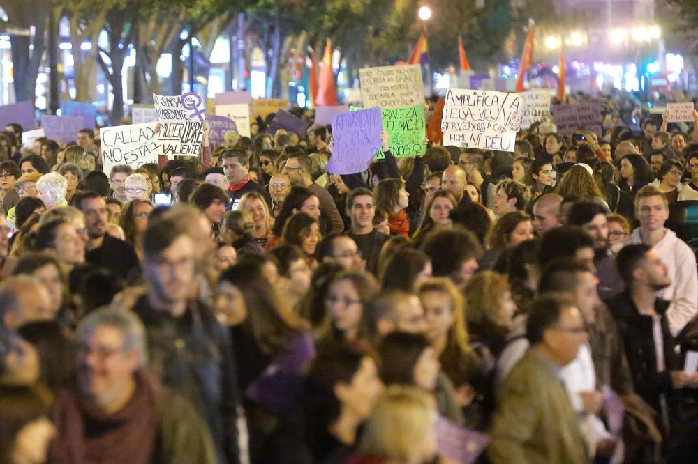 Manifestación contra la violencia de género en València