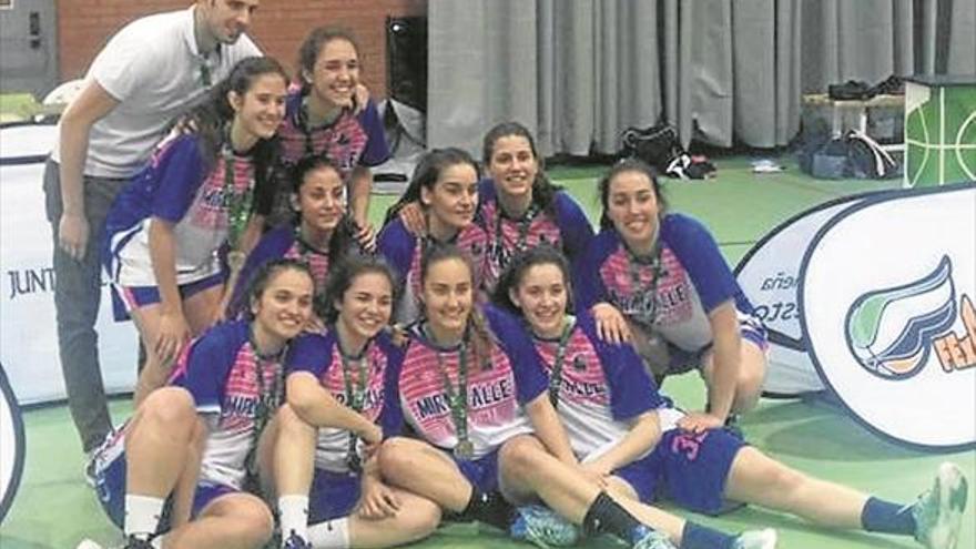 El Miralvalle Plasencia, campeón tras superar al Sagrado Corazón