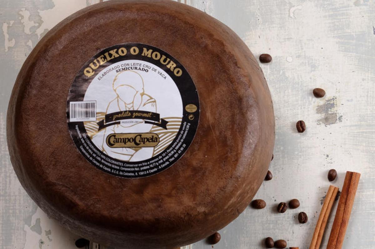 El único queso gallego premiado con un oro, O Mouro // Cooperativa Campo Capela