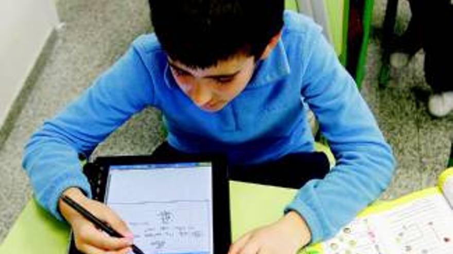 El tablet se traslada a los colegios que más crecen