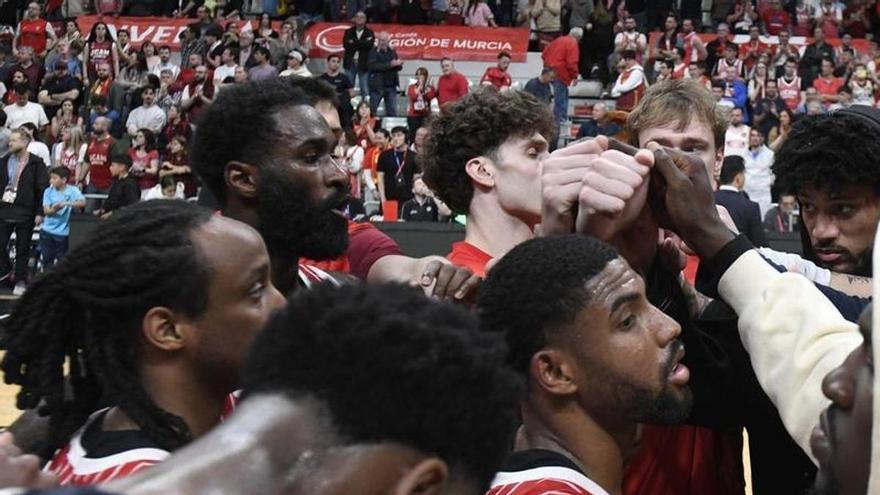 El UCAM, obligado a levantarse  por sexta vez