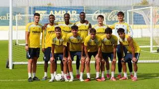 Estos son los once canteranos que nutren al Villarreal de Iñigo Pérez durante el parón de selecciones