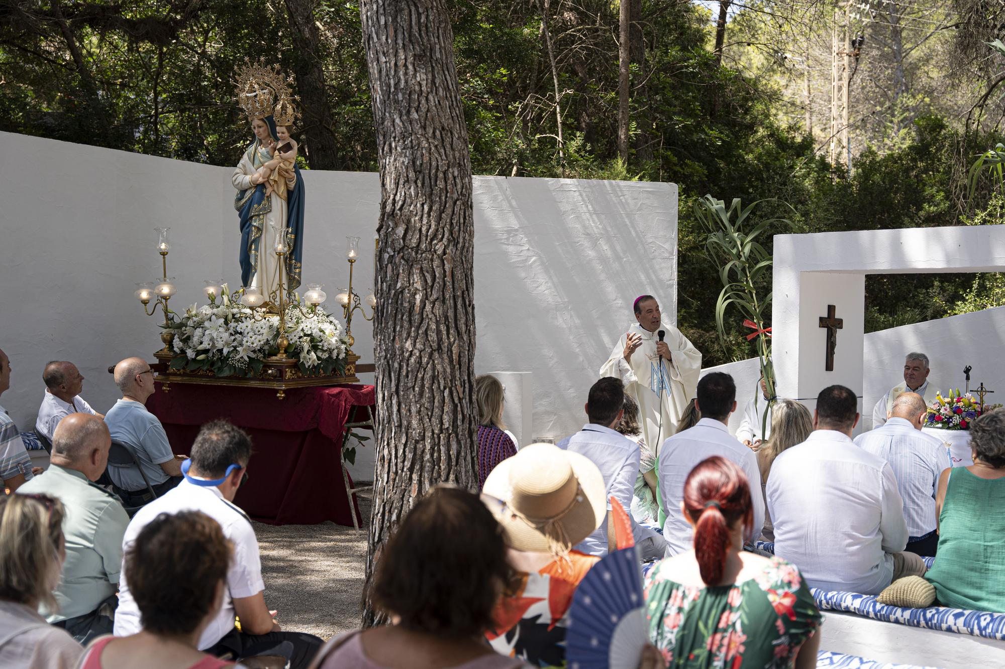 Fiestas de Cala Llonga