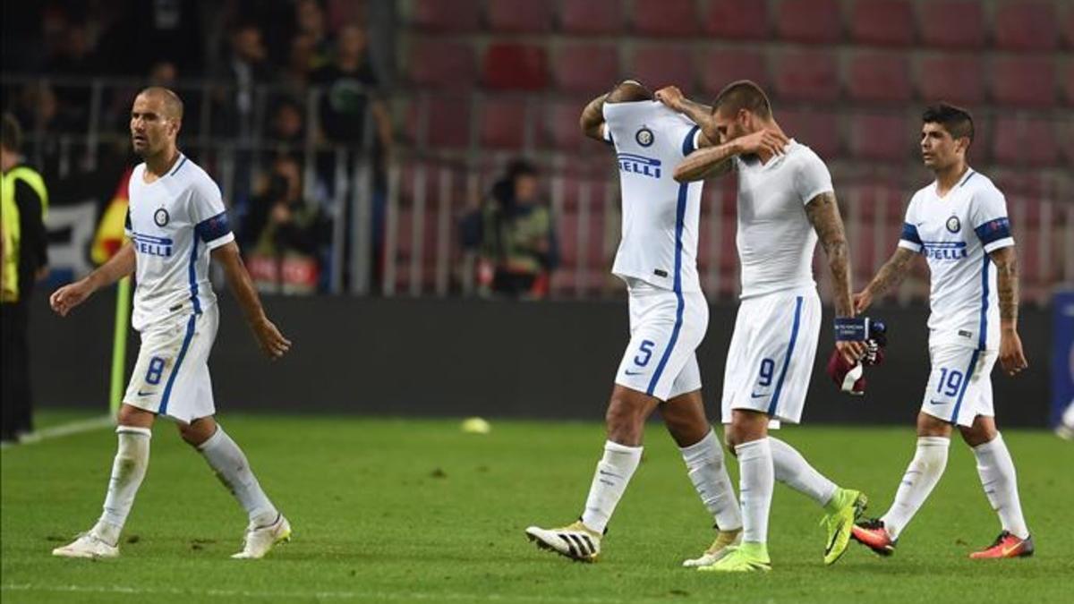 El Inter salió de Praga con la cabeza baja