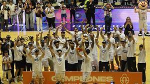 El Obradoiro asciende y convierte Sar en una fiesta de ACB