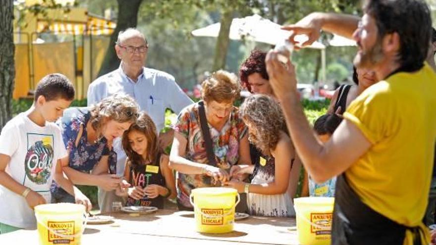 Història Empúries viu una nova edició de Familiaria &amp; Gastrokids