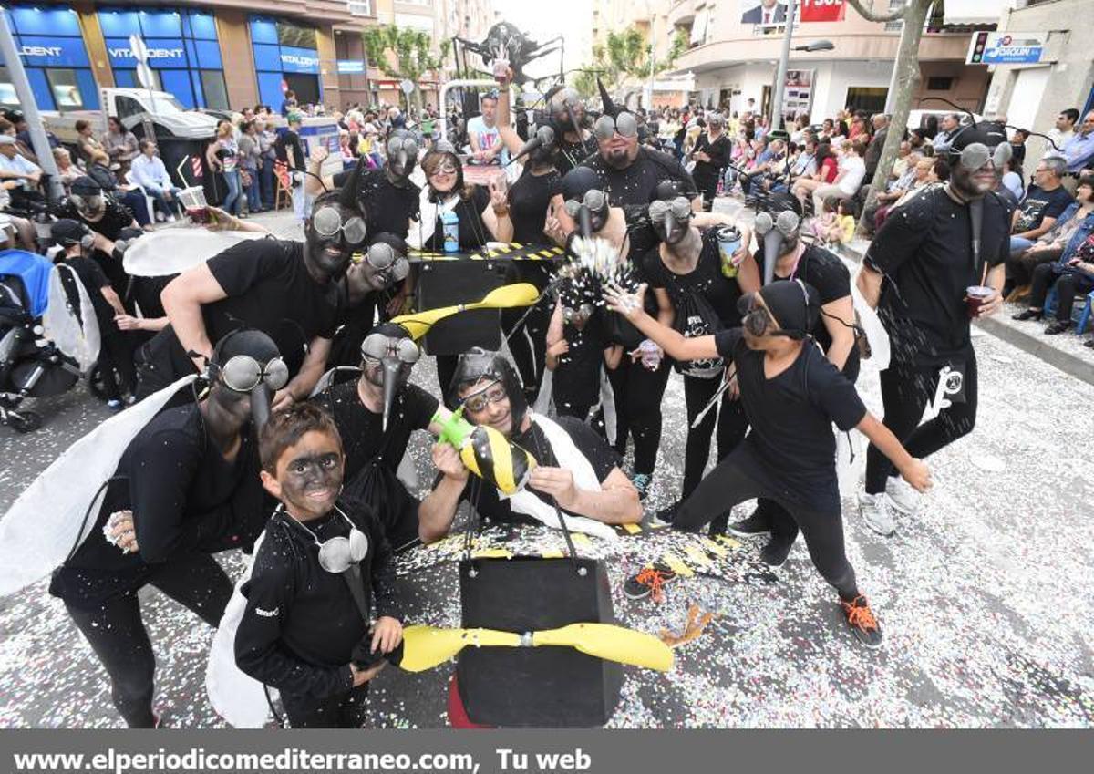 GALERÍA DE FOTOS -- Vila-real se llena de disfraces en la calle