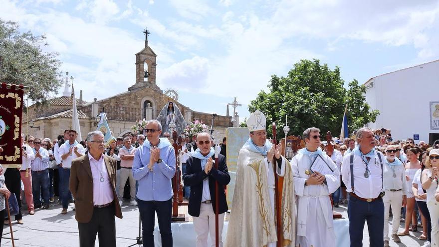 Arroyo de la Luz y Guadalupe sellan un hermanamiento histórico entre sus vírgenes