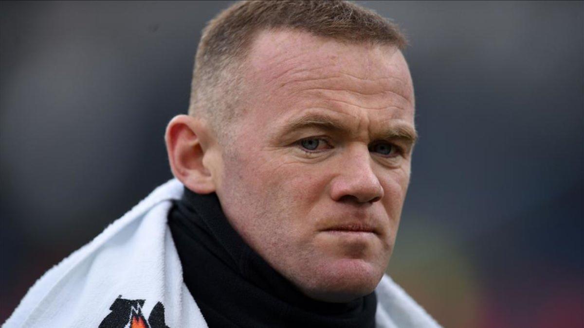 Wayne Rooney juega ahora en el Derby County de la Championship