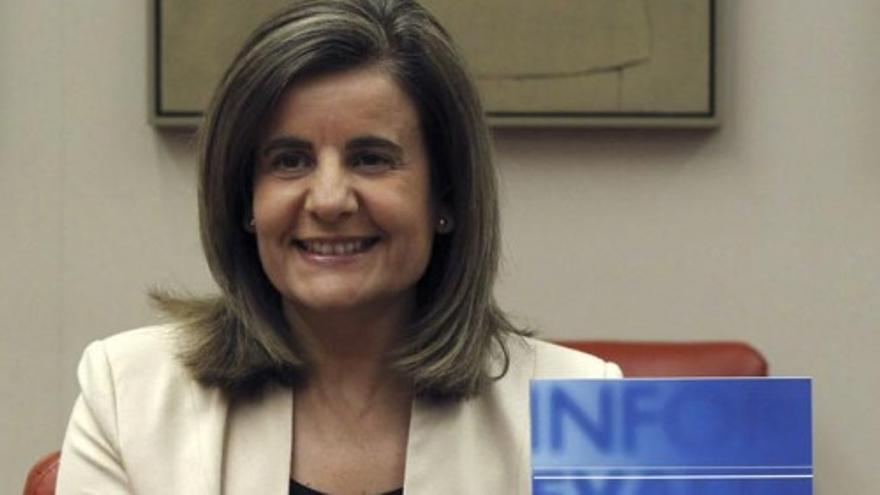 Fátima Báñez reduce a cinco los modelos de contrato laboral