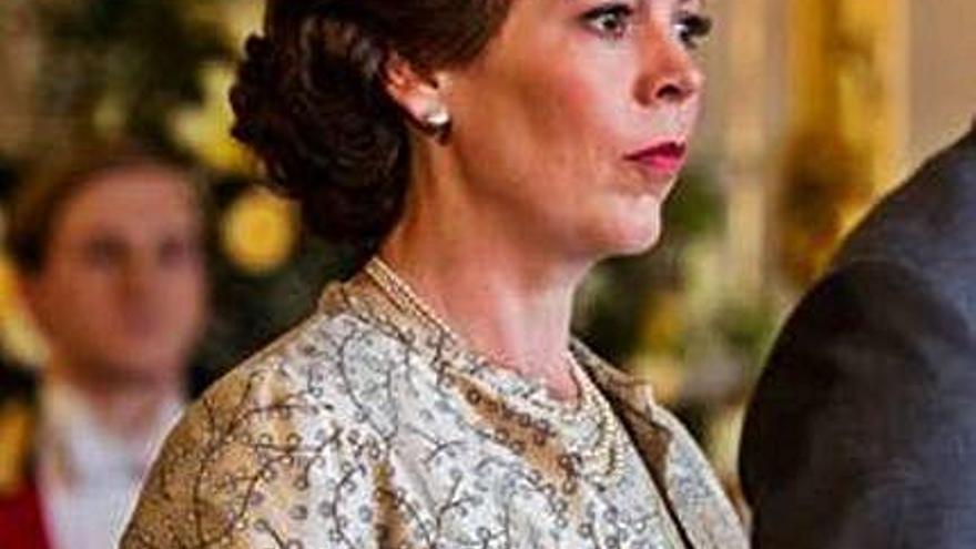 Olivia Colman com a Elisabet II.