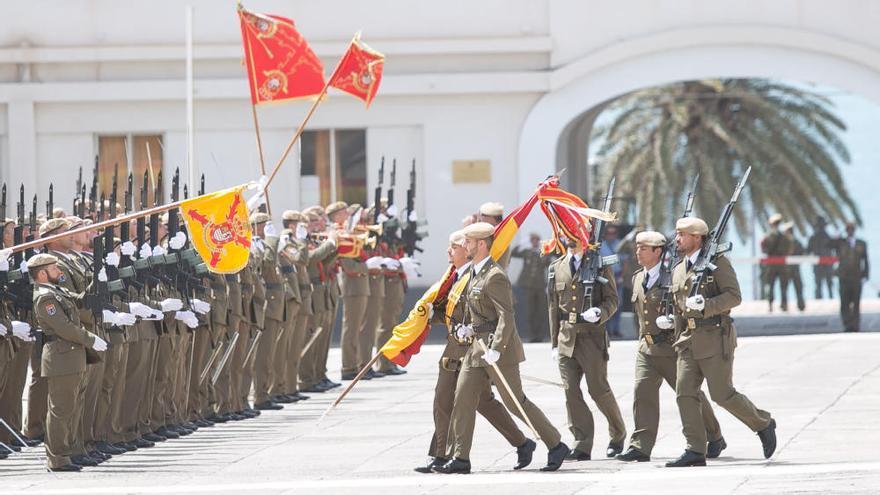 Acto de regimiento de infanteria del Soria 9 en Fuerteventura