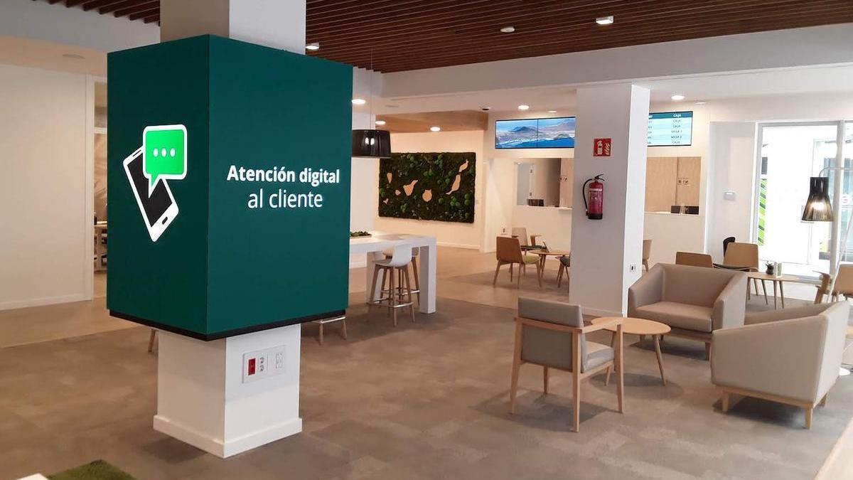 Imágenes de la oficina de Cajasiete ubicada en el centro de Las Palmas de Gran Canaria