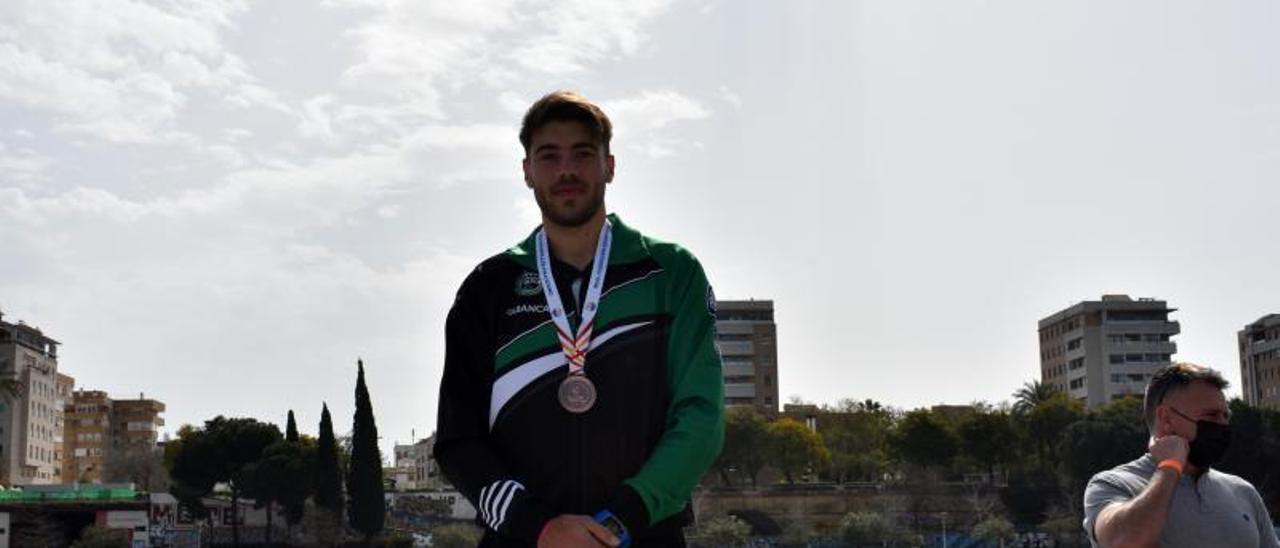 Jaime Duro, de la EPCP, tras ganar el bronce en el Nacional de Invierno.