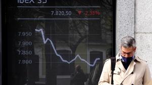 La covid escurça la bretxa a l’Ibex: els primers executius cobren 105 vegades més que els seus empleats