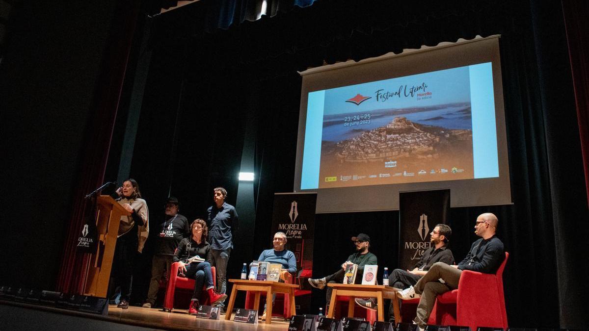 El Festival Literario de Morella fue creado por la periodista y escritora Elena Moya para tratar las narrativas en distintos ámbitos.
