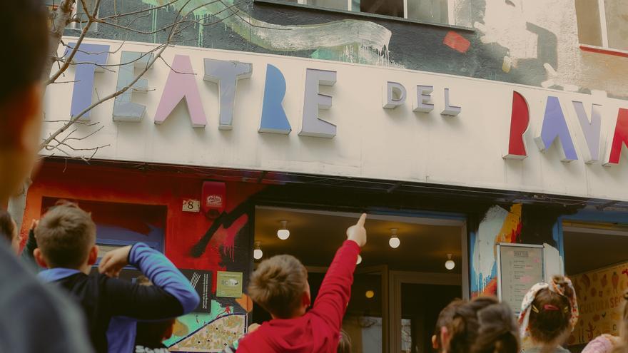 Esta és la nova programació del Teatre del Raval per alumnes de tots els cicles