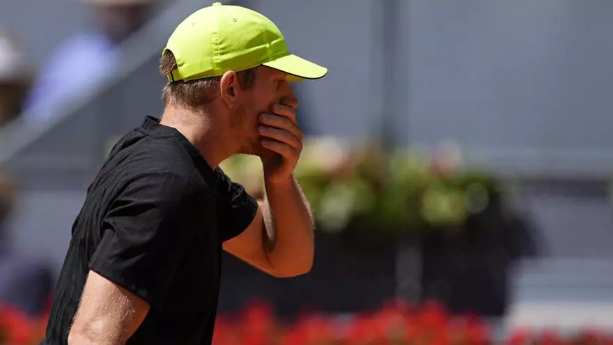Alejandro Davidovich se retira de Queen's y no jugará contra Alcaraz