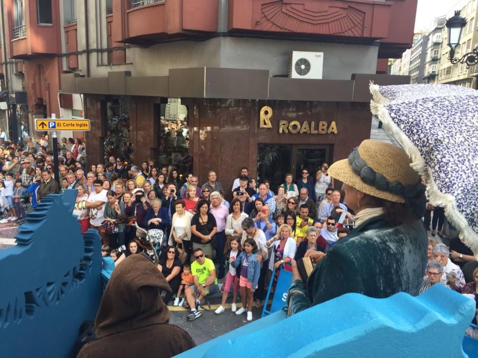 Desfile del Día de América en Asturias dentro de las fiestas de San Mateo de Oviedo