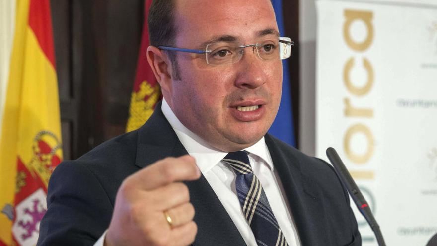 El presidente de Murcia será investigado por 4 delitos