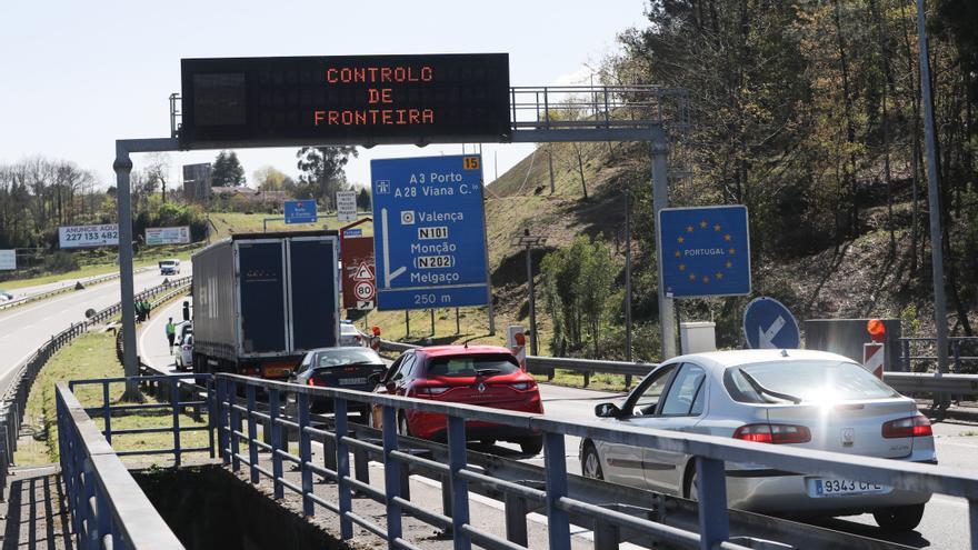 Puente del Pilar en Portugal: Multas de 300 euros por trazar sus rotondas &quot;a la española&quot;