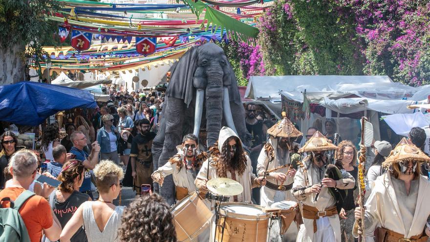 El arte de dar vida a una Ibiza Medieval pasada por agua