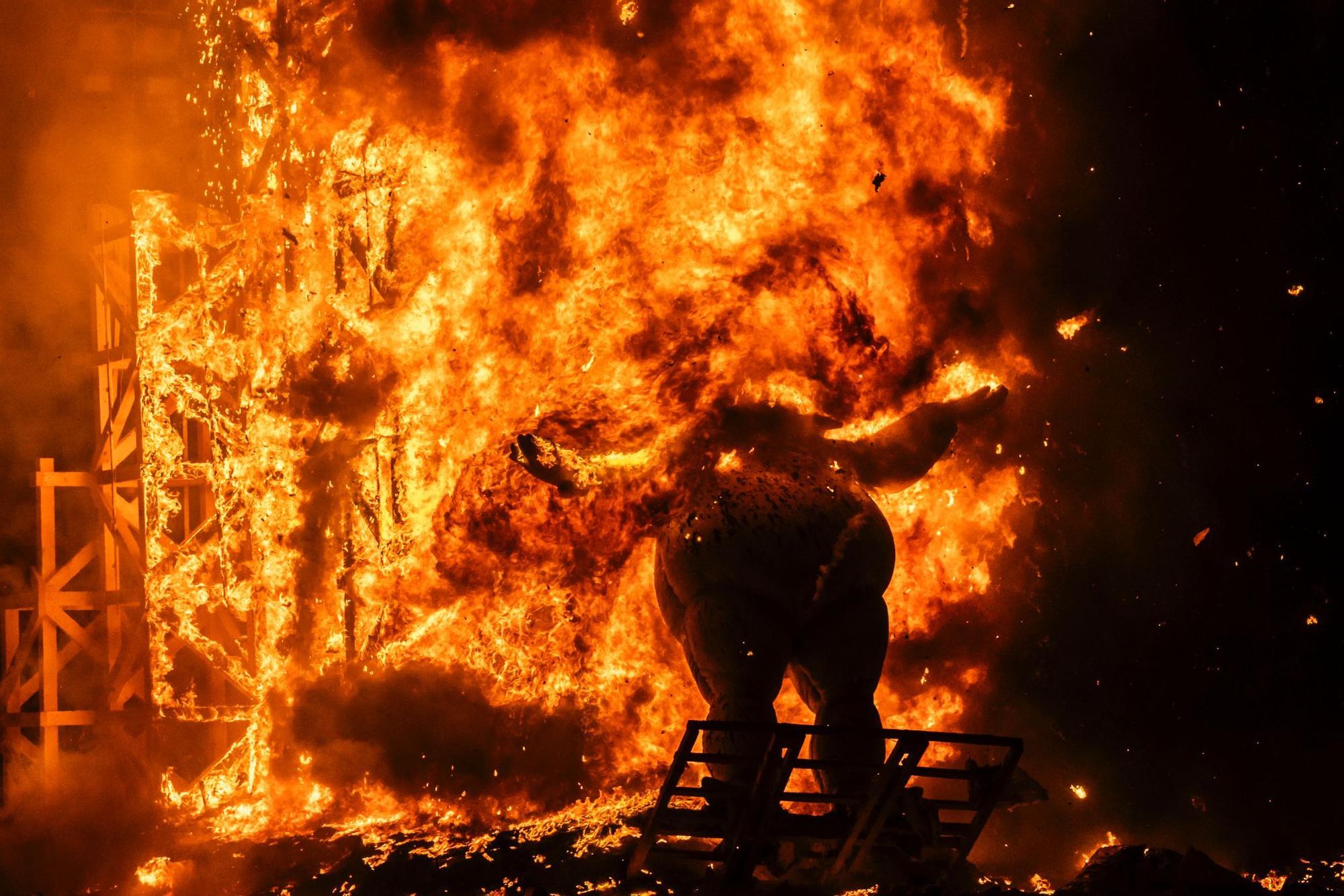 Así ha ardido la falla municipal de 2024