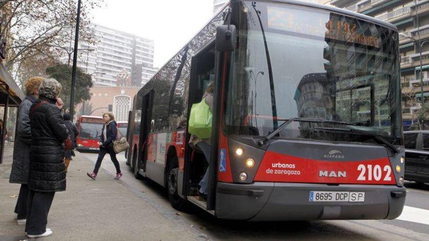 Las mejoras del bus reciben una desigual acogida