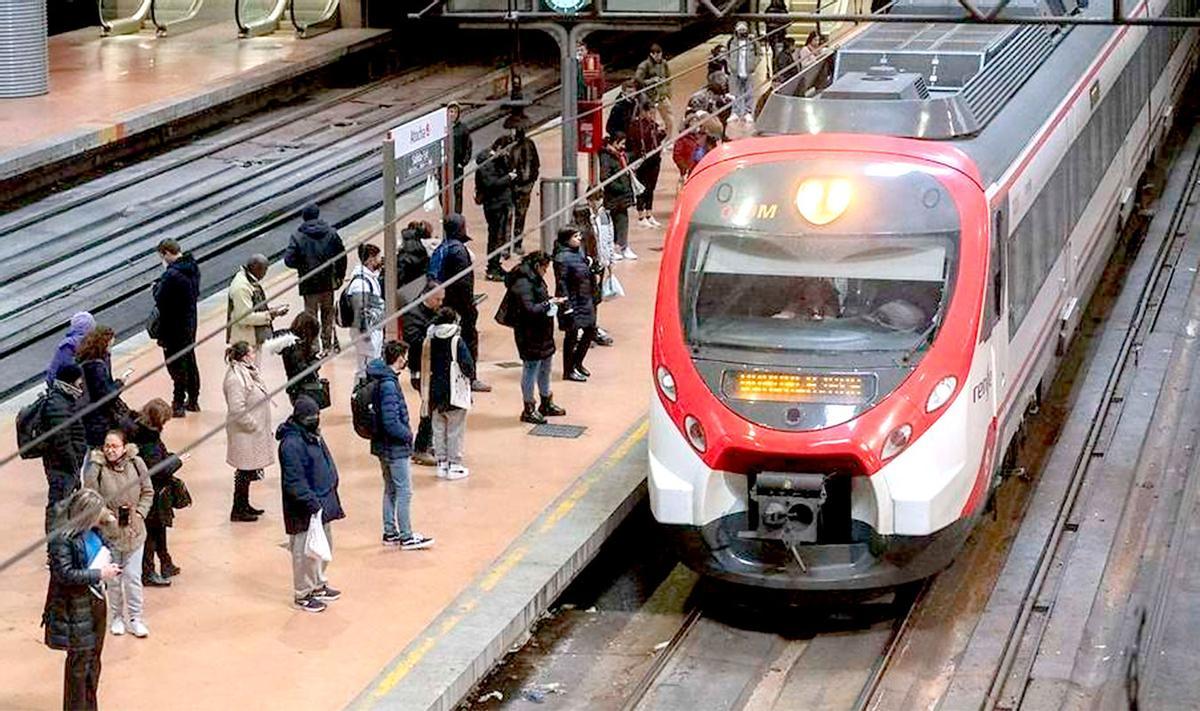 Un tren de Cercanías de Renfe.