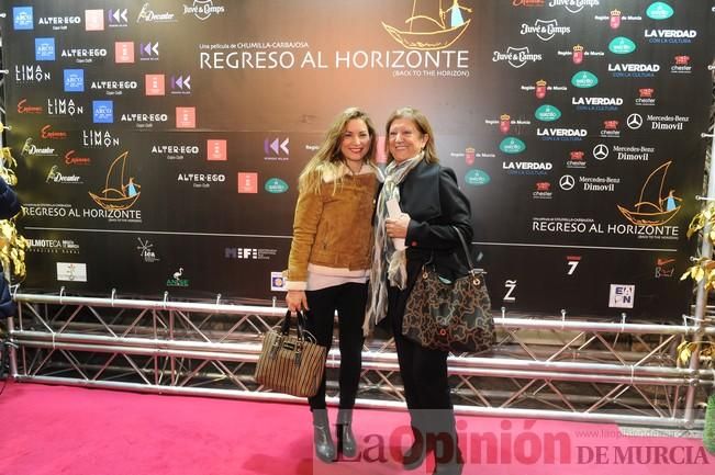 Estreno de 'Regreso al horizonte' en el cine Rex