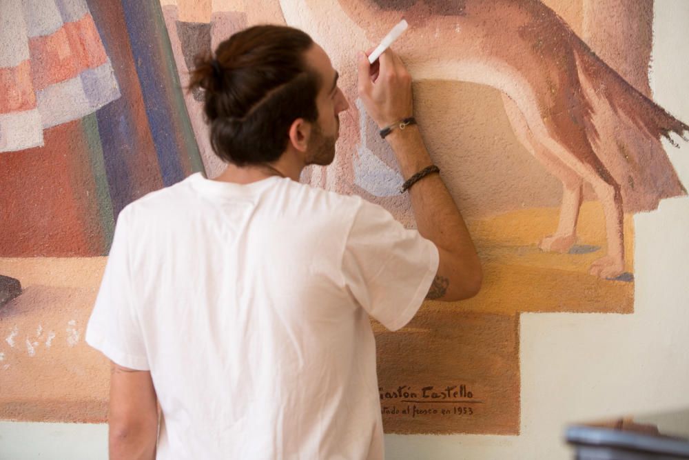 Restauran los murales del Monte Tossal