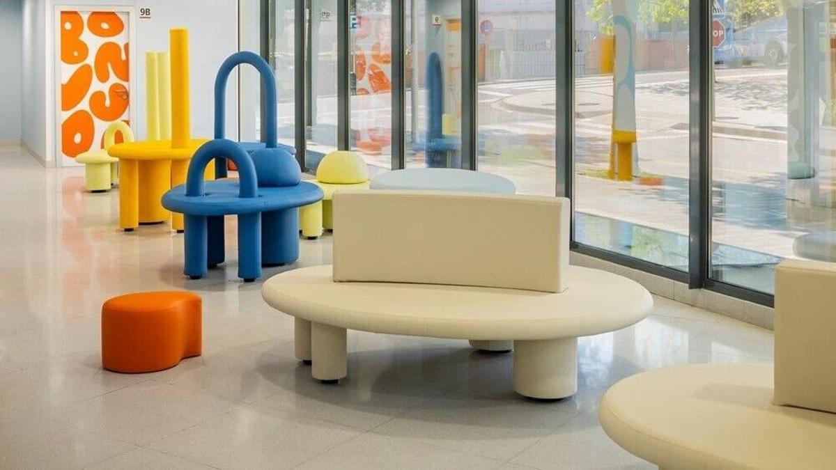 Millores a la sala d’espera de Pediatria de l'Hospital de Figueres.